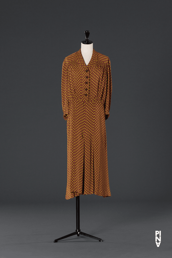 Short dress worn by Yolanda Meier in “Adagio – Five Songs by Gustav Mahler” by Pina Bausch