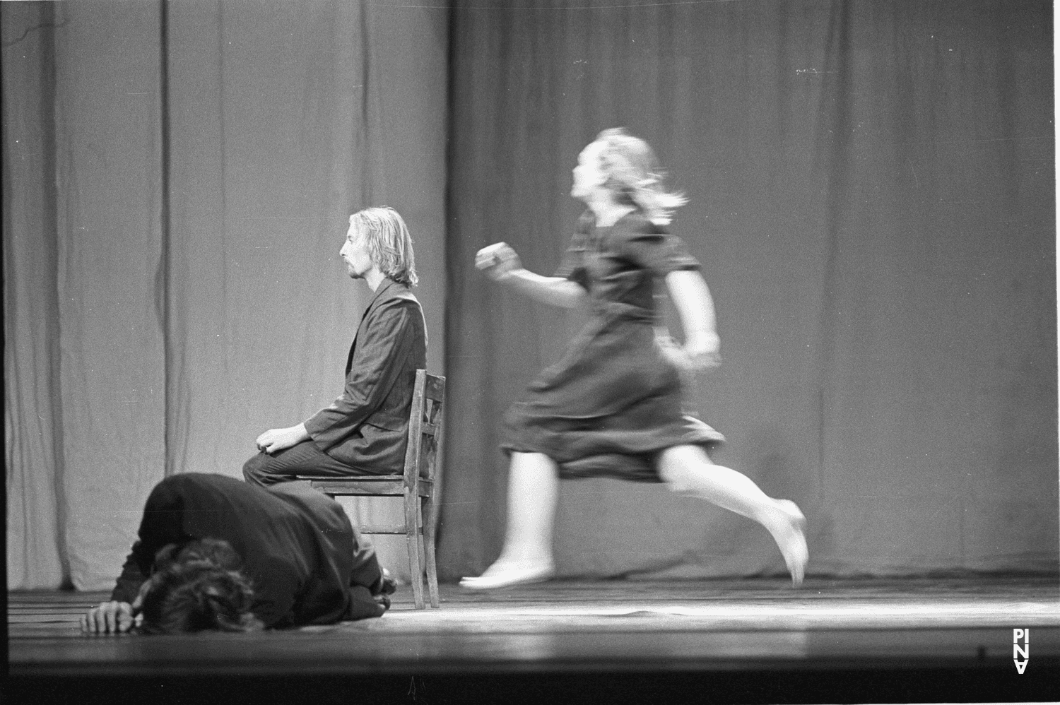 Marlis Alt and Dominique Mercy in “Adagio – Five Songs by Gustav Mahler” by Pina Bausch