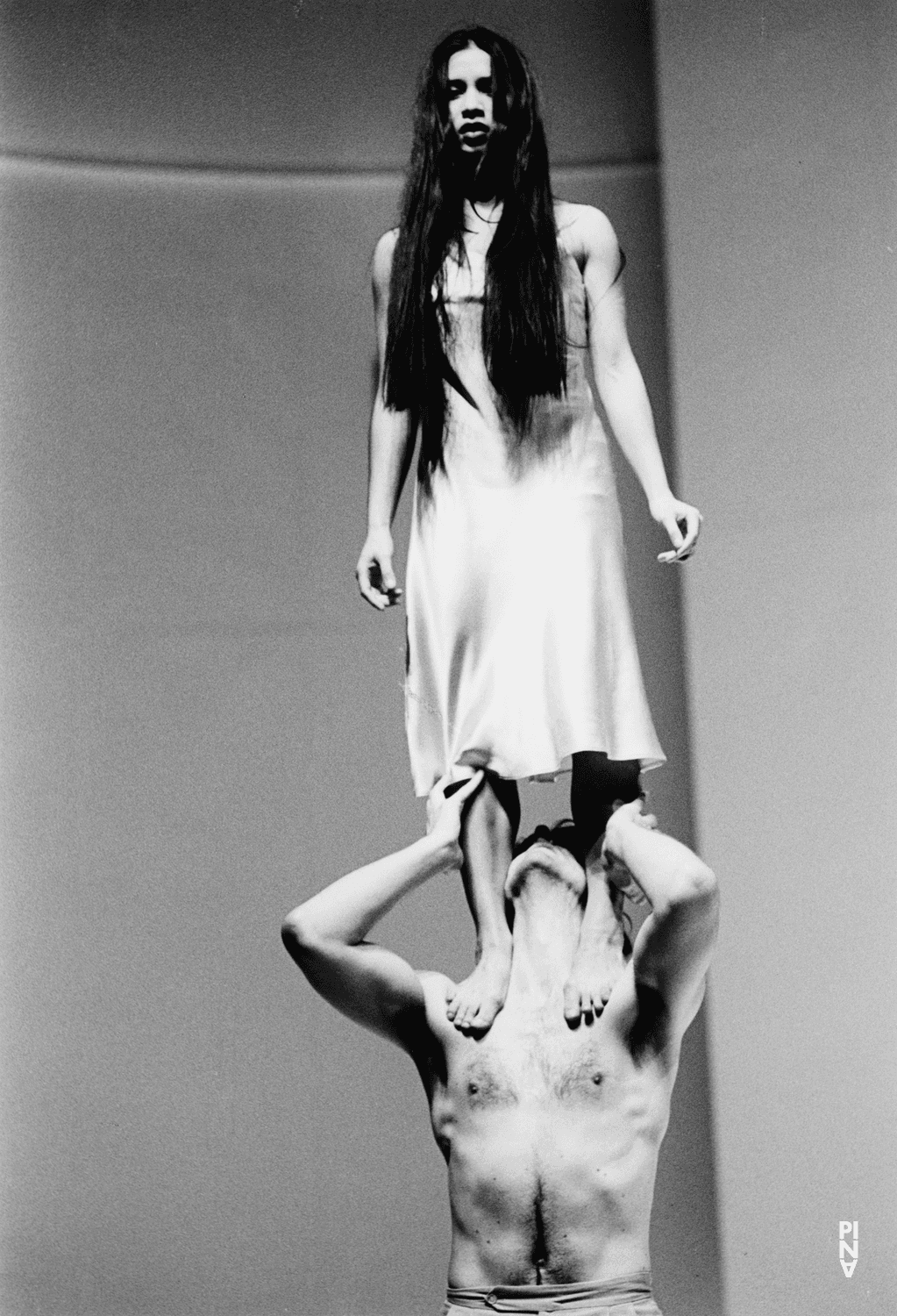 Michael Strecker and Silvia Farias Heredia in “Água” by Pina Bausch