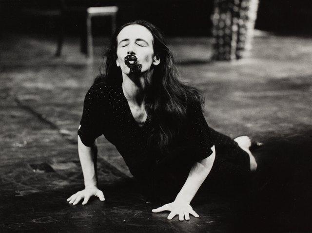 Beatrice Libonati in “Ahnen” by Pina Bausch with Tanztheater Wuppertal at Théâtre de la Ville Paris (France), May 24, 1988