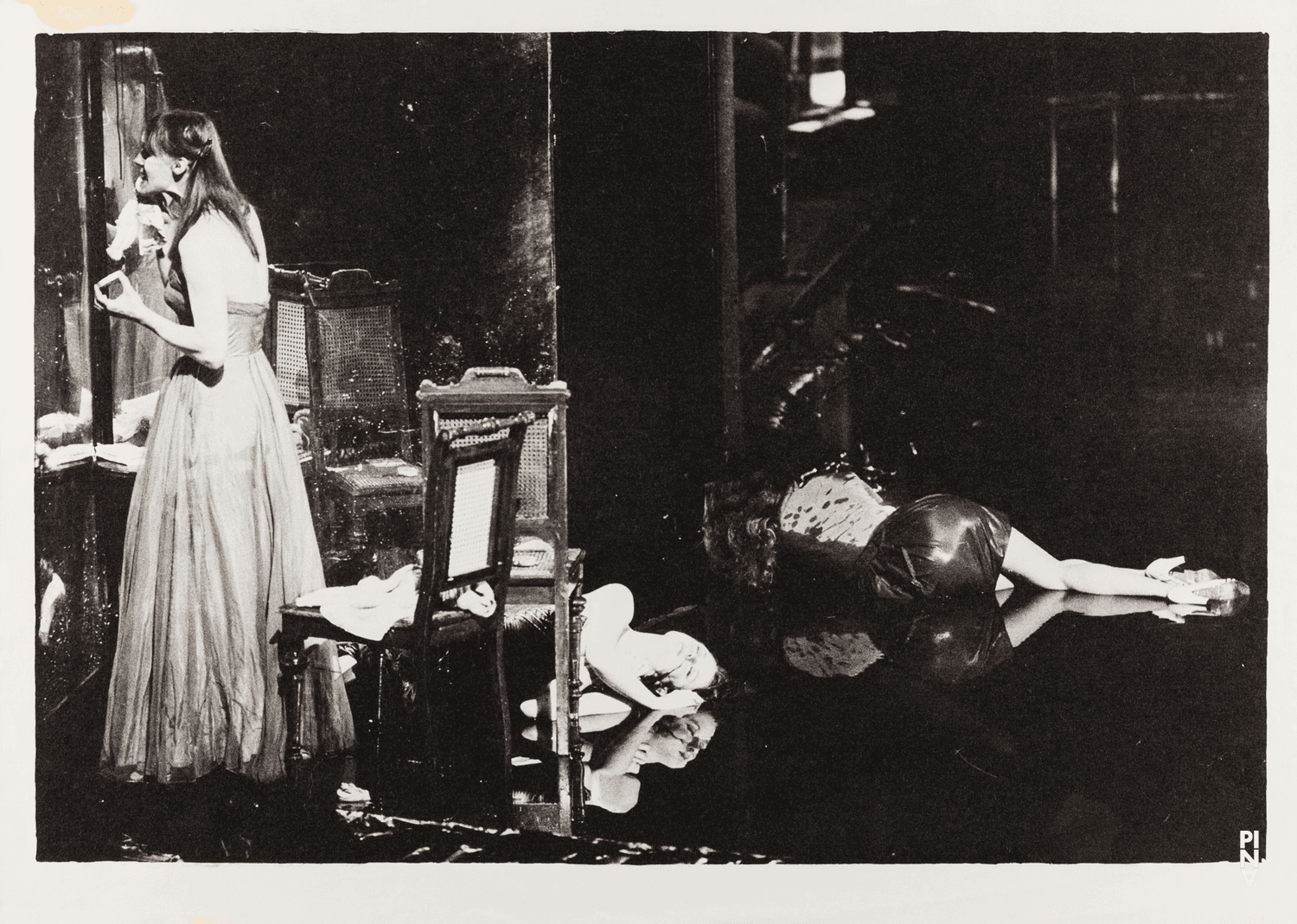 Silvia Kesselheim, Josephine Ann Endicott und Melanie Lien Palm in „Arien“ von Pina Bausch