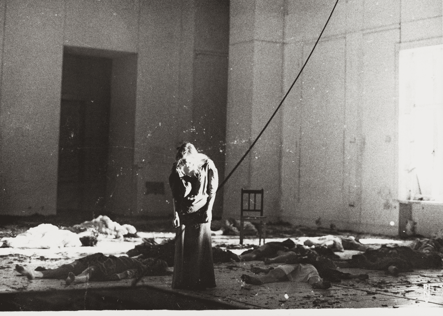 Marlis Alt in „Blaubart. Beim Anhören einer Tonbandaufnahme von Béla Bartóks Oper »Herzog Blaubarts Burg«“ von Pina Bausch