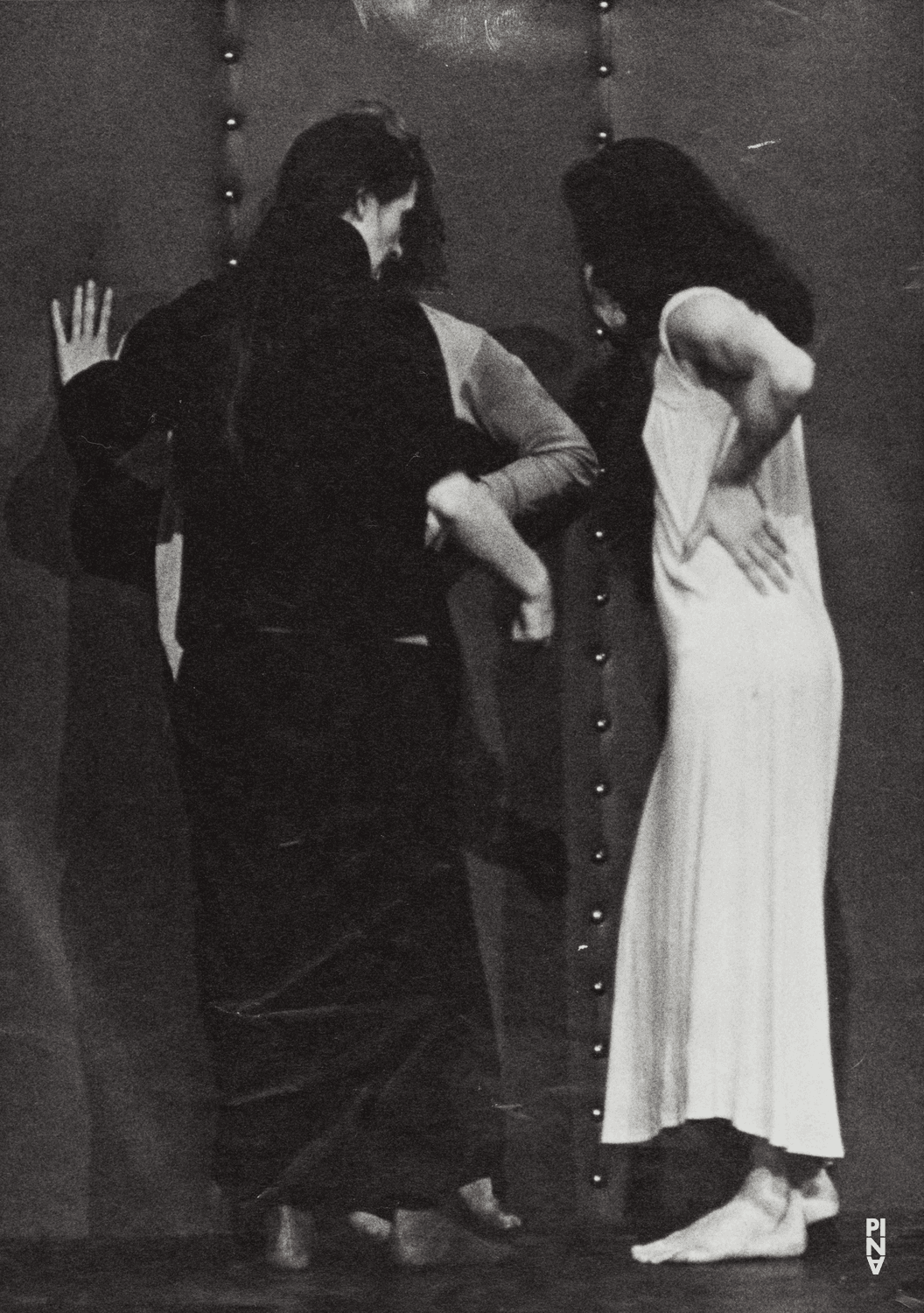 Malou Airaudo und Pina Bausch in „Café Müller“ von Pina Bausch