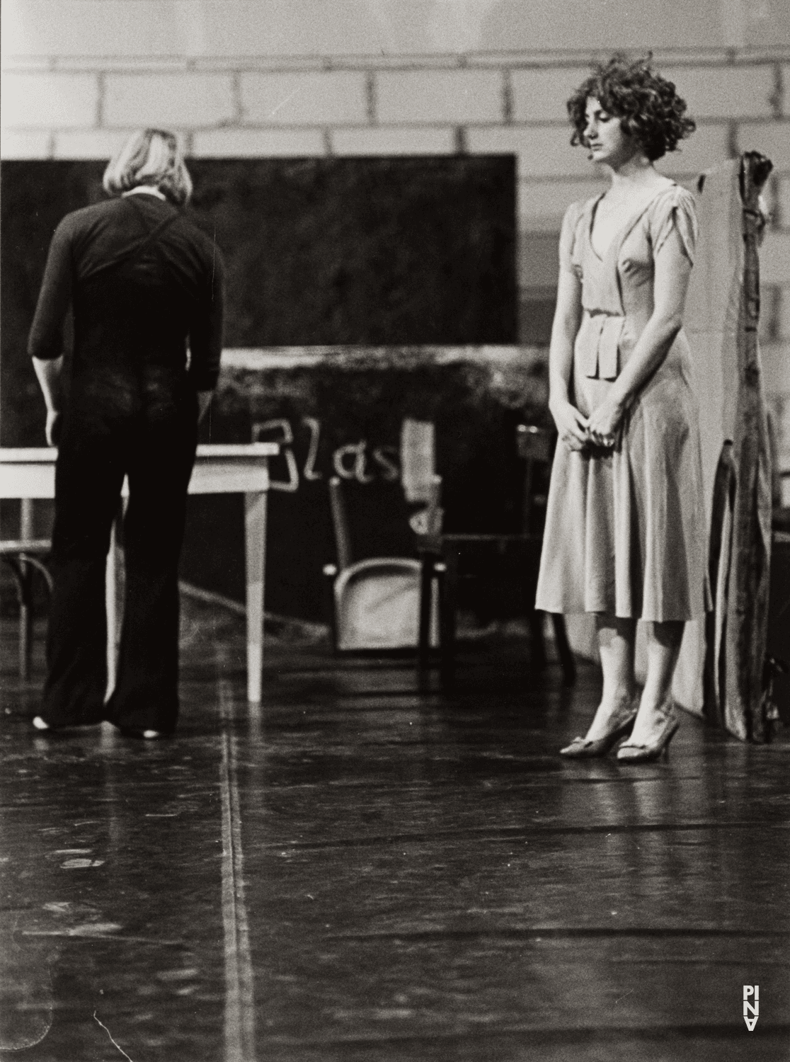 Meryl Tankard und Dominique Mercy in „Café Müller“ von Pina Bausch