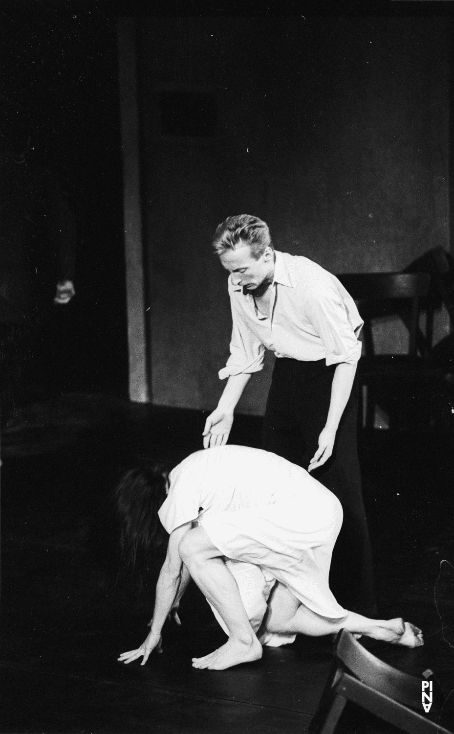 Dominique Mercy und Malou Airaudo in „Café Müller“ von Pina Bausch