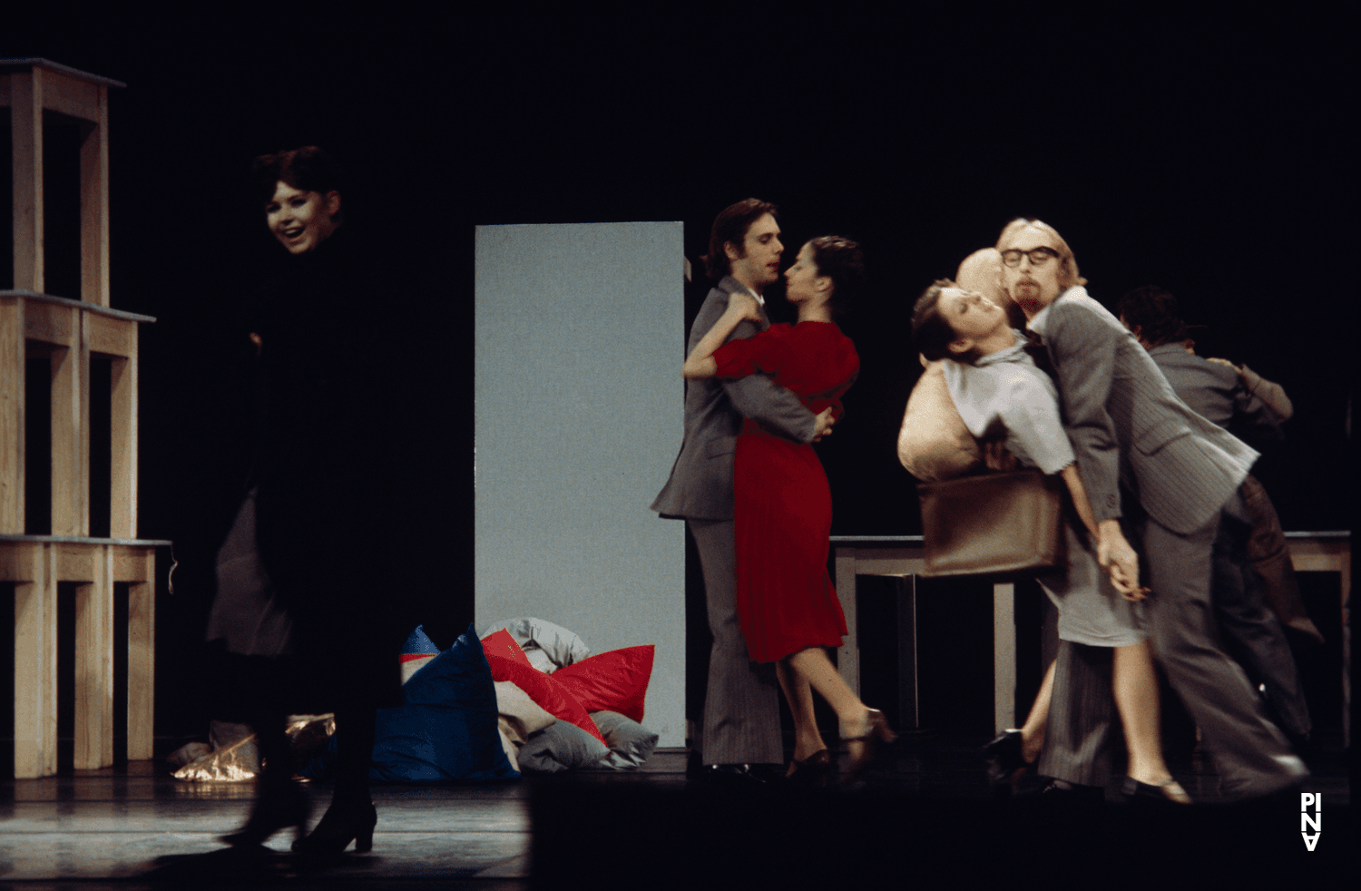 „Ich bring dich um die Ecke…“ von Pina Bausch