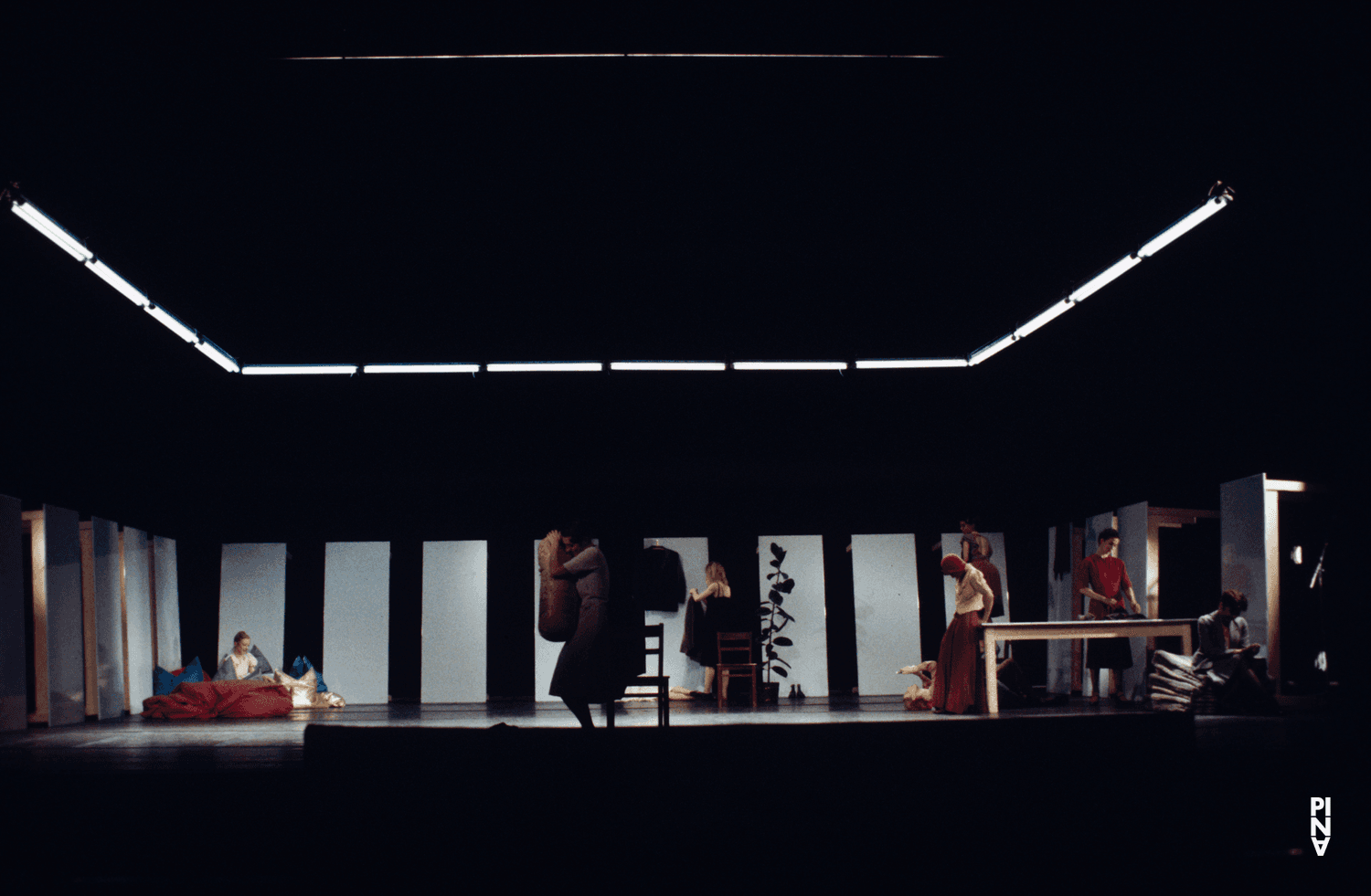 „Ich bring dich um die Ecke…“ von Pina Bausch