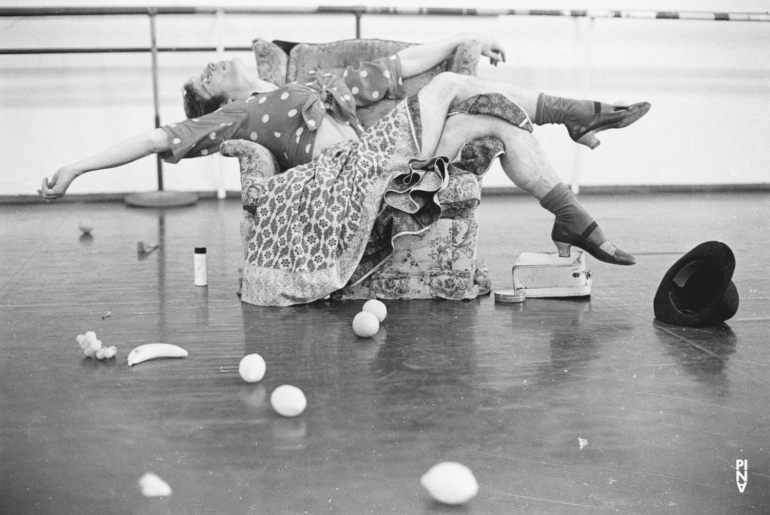 Ed Kortlandt in „Fliegenflittchen“ von Pina Bausch