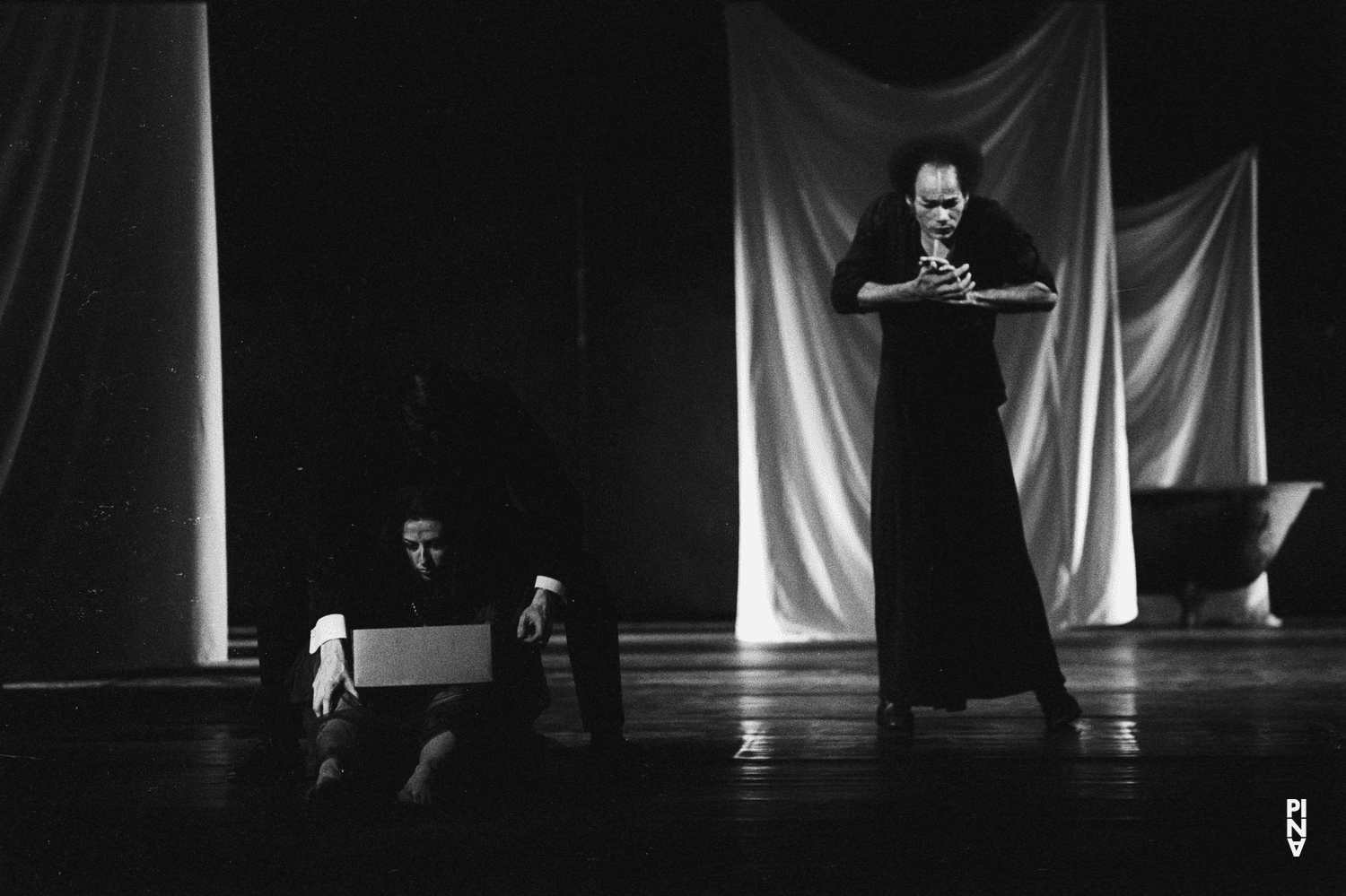 Carlos Orta and Colleen Finneran-Meessmann in “Iphigenie auf Tauris” by Pina Bausch with Tanztheater Wuppertal at Opernhaus Wuppertal (Germany), April 20, 1974