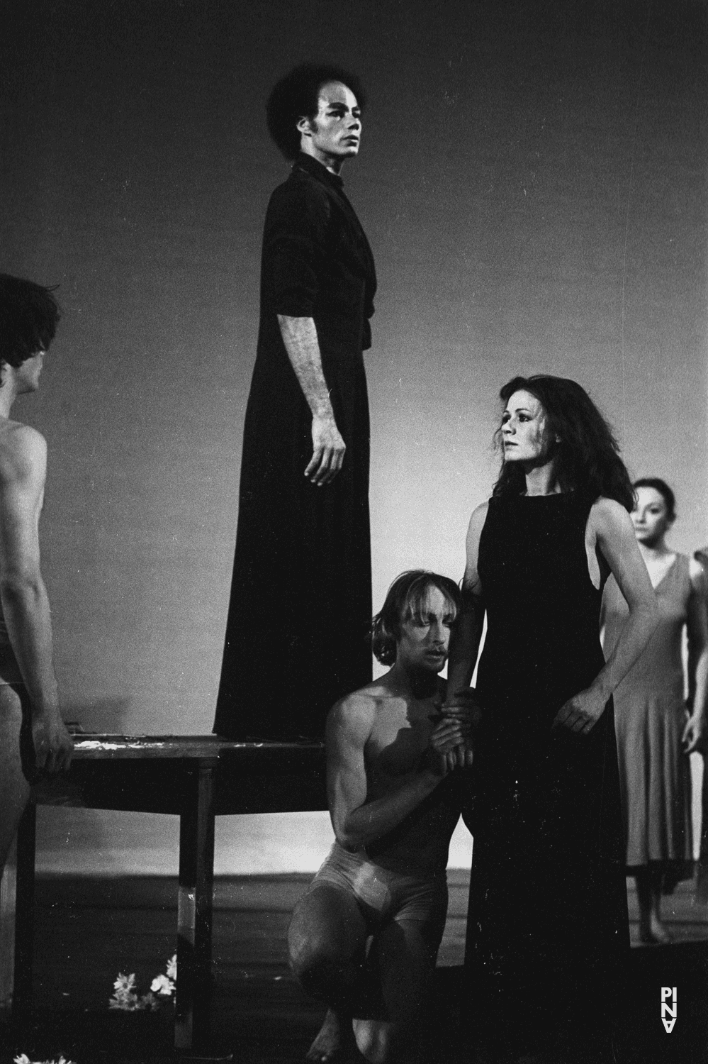 « Iphigenie auf Tauris » de Pina Bausch avec Tanztheater Wuppertal à l'Opernhaus Wuppertal (Allemagne), 20 avril 1974