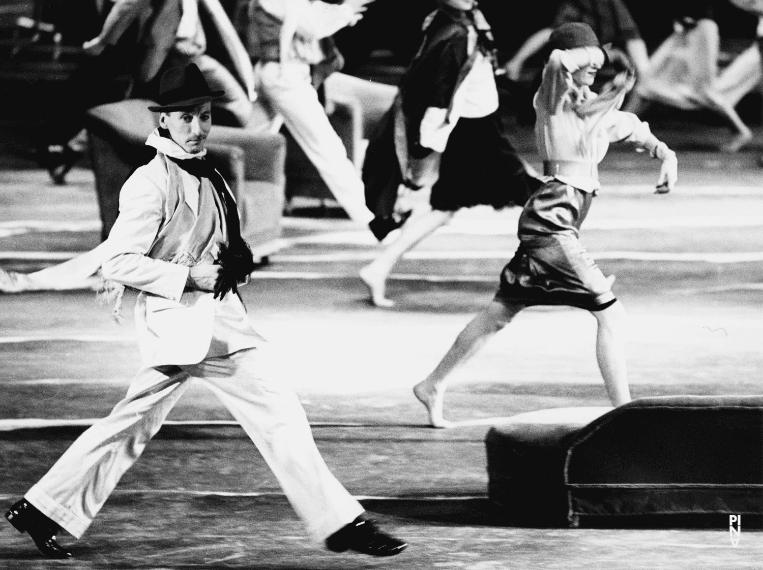 Dominique Mercy in „Keuschheitslegende“ von Pina Bausch