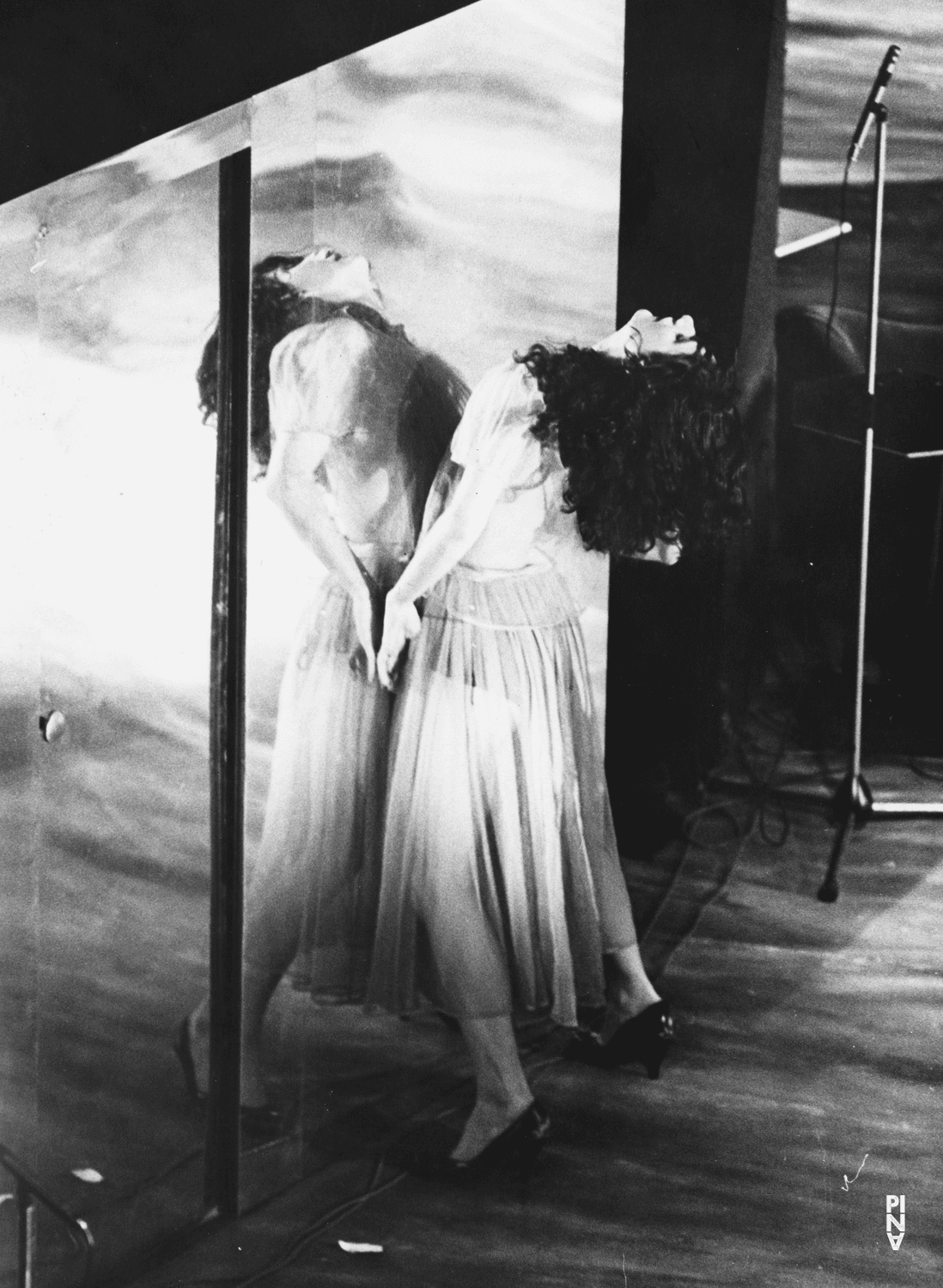 Meryl Tankard in „Keuschheitslegende“ von Pina Bausch