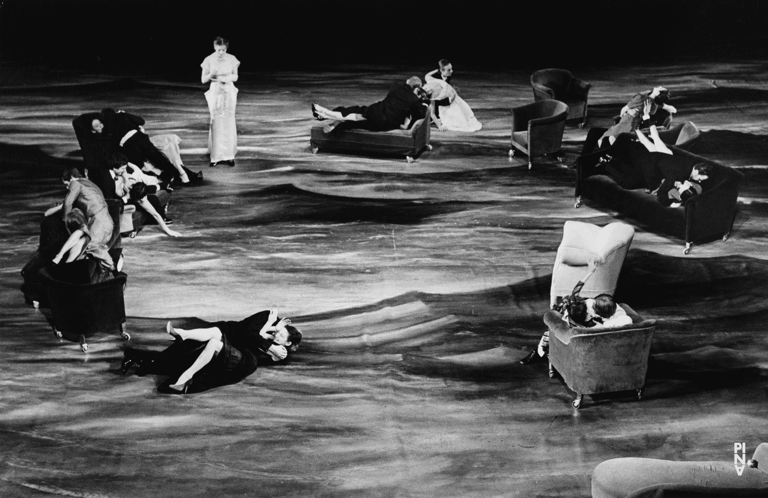 Meryl Tankard dans « Keuschheitslegende (La légende de la chasteté) » de Pina Bausch