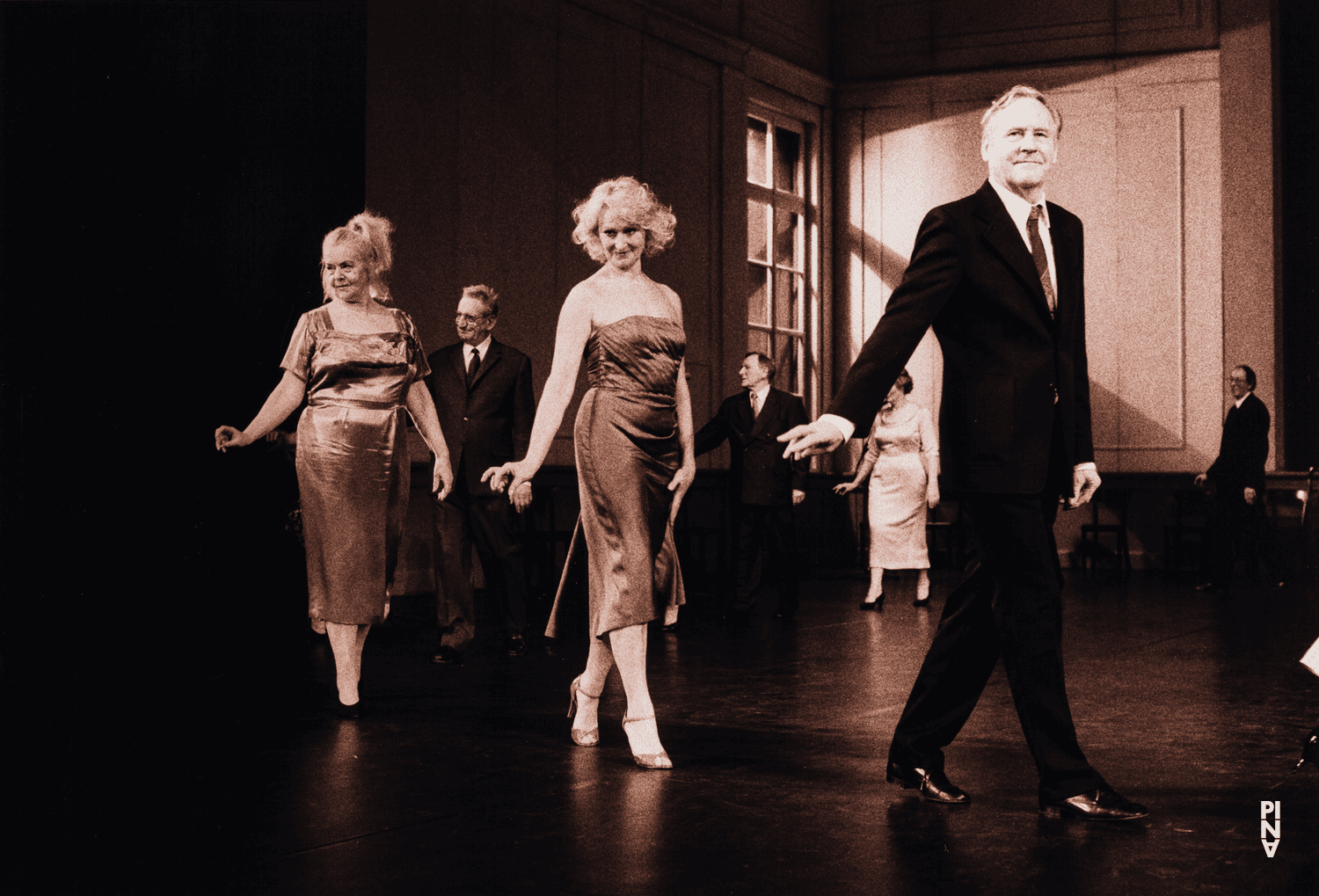 Photo de « Kontakthof. Avec des dames et messieurs de plus de 65 ans » de Pina Bausch