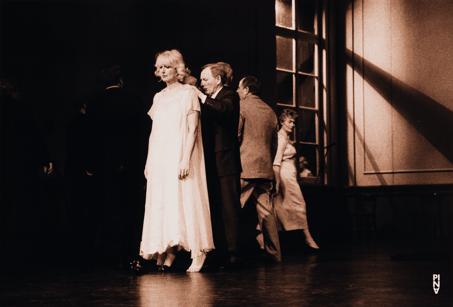 Photo de « Kontakthof. Avec des dames et messieurs de plus de 65 ans » de Pina Bausch