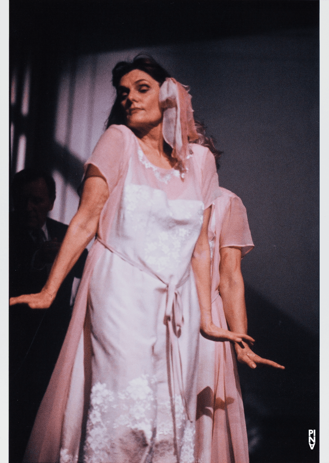 Edith Rudorff in „Kontakthof. Mit Damen und Herren ab „65““ von Pina Bausch