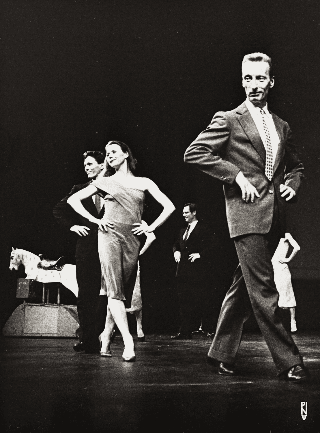 „Kontakthof“ von Pina Bausch mit Tanztheater Wuppertal im Théâtre de la Ville Paris (Frankreich), 21. April 1987