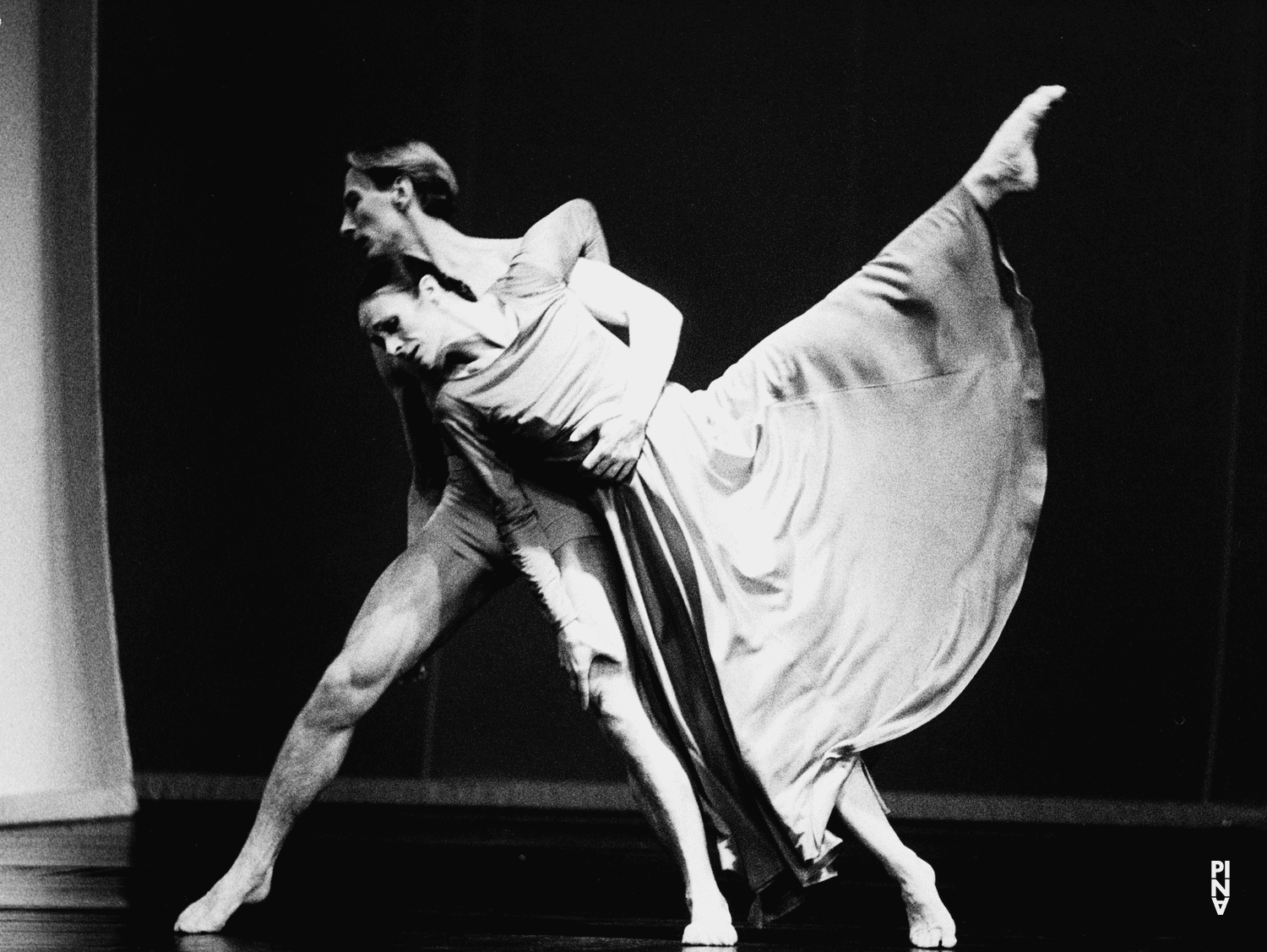 Malou Airaudo et Dominique Mercy dans « Orpheus und Eurydike » de Pina Bausch