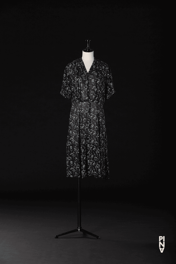 Short dress worn by Finola Cronin in “Palermo Palermo” by Pina Bausch