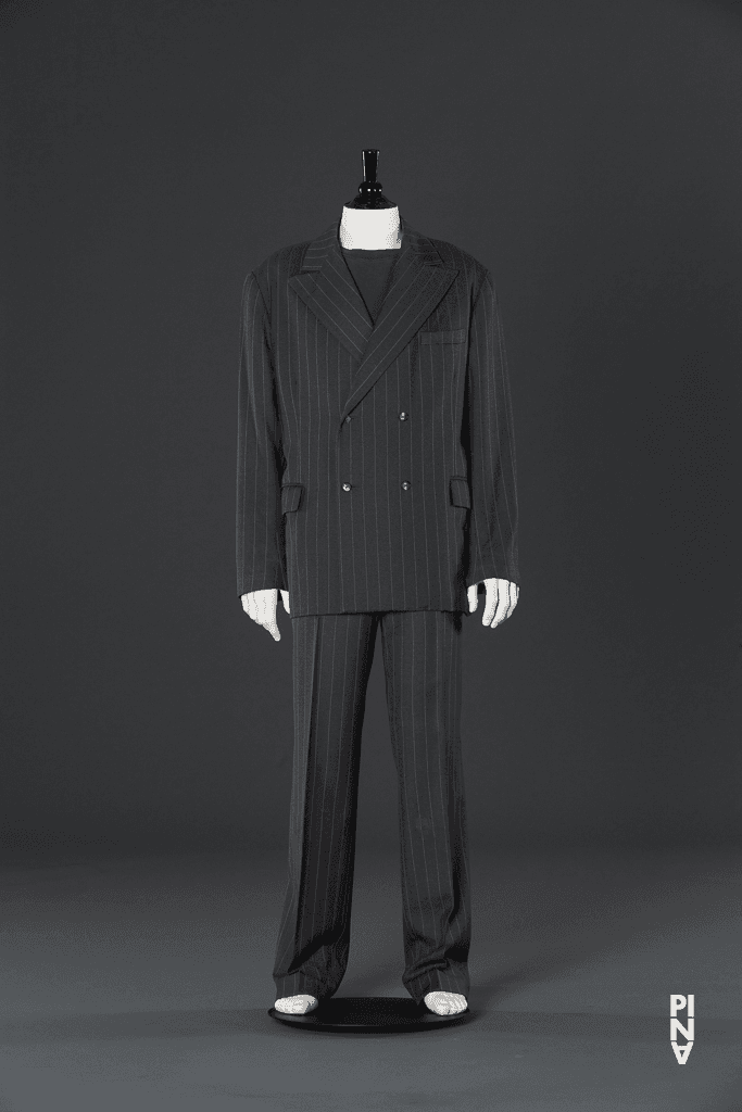 Costume, porté dans Jan Minařík en « Palermo Palermo » de Pina Bausch