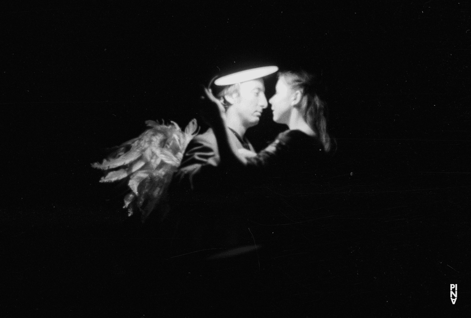 Josephine Ann Endicott and Dominique Mercy in “Renate wandert aus (Renate Emigrates)” by Pina Bausch