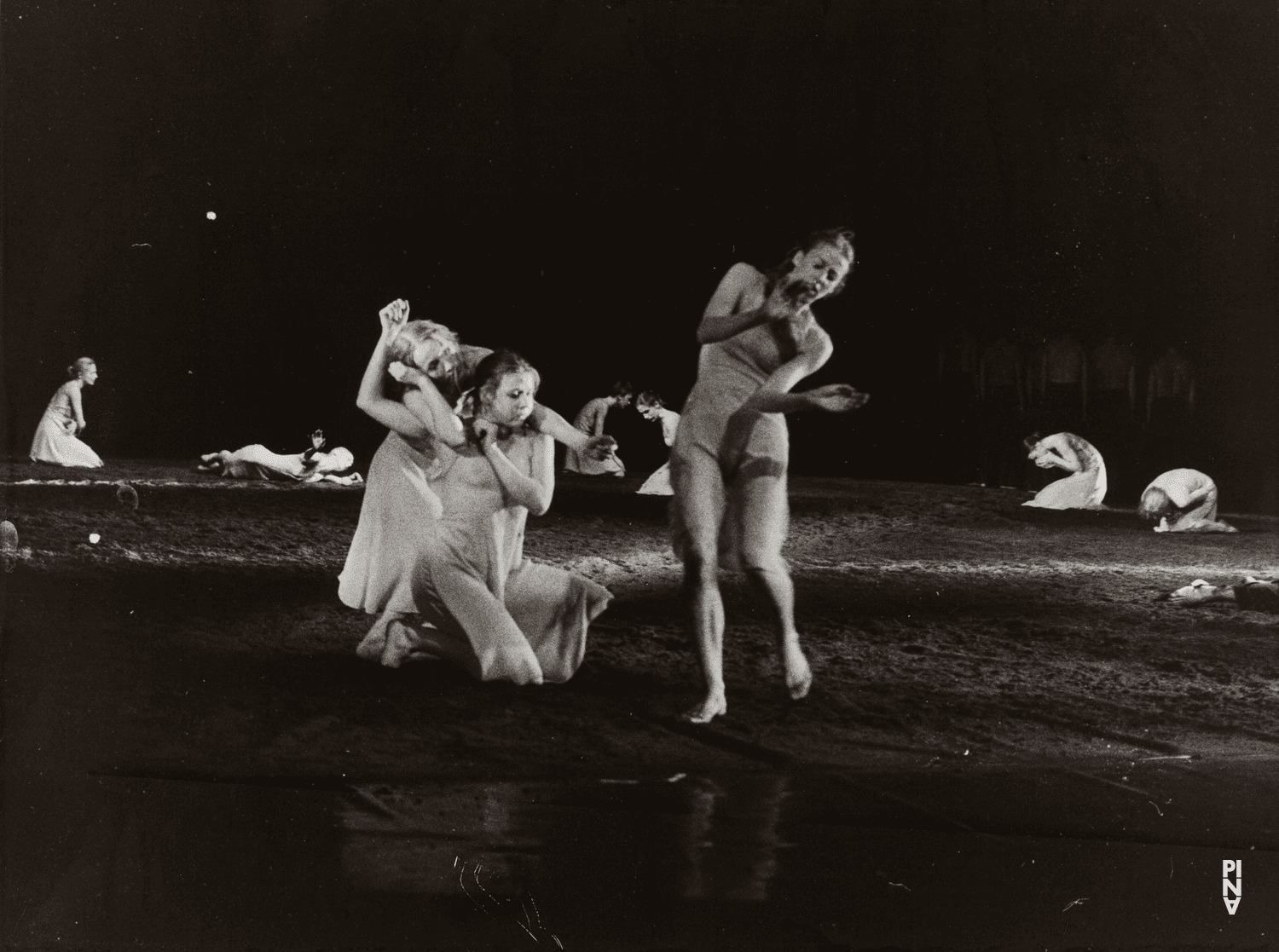 Josephine Ann Endicott and Tjitske Broersma in “The Rite of Spring” by Pina Bausch