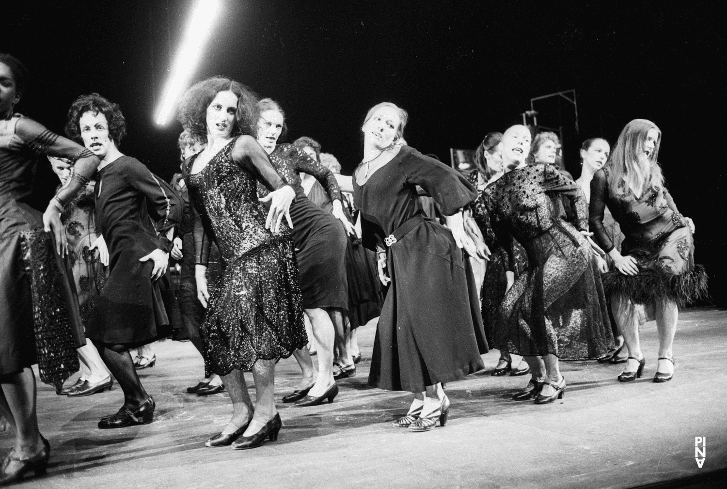 „Die sieben Todsünden“ von Pina Bausch im Théâtre de la Ville Paris, Spielzeit 1978/79