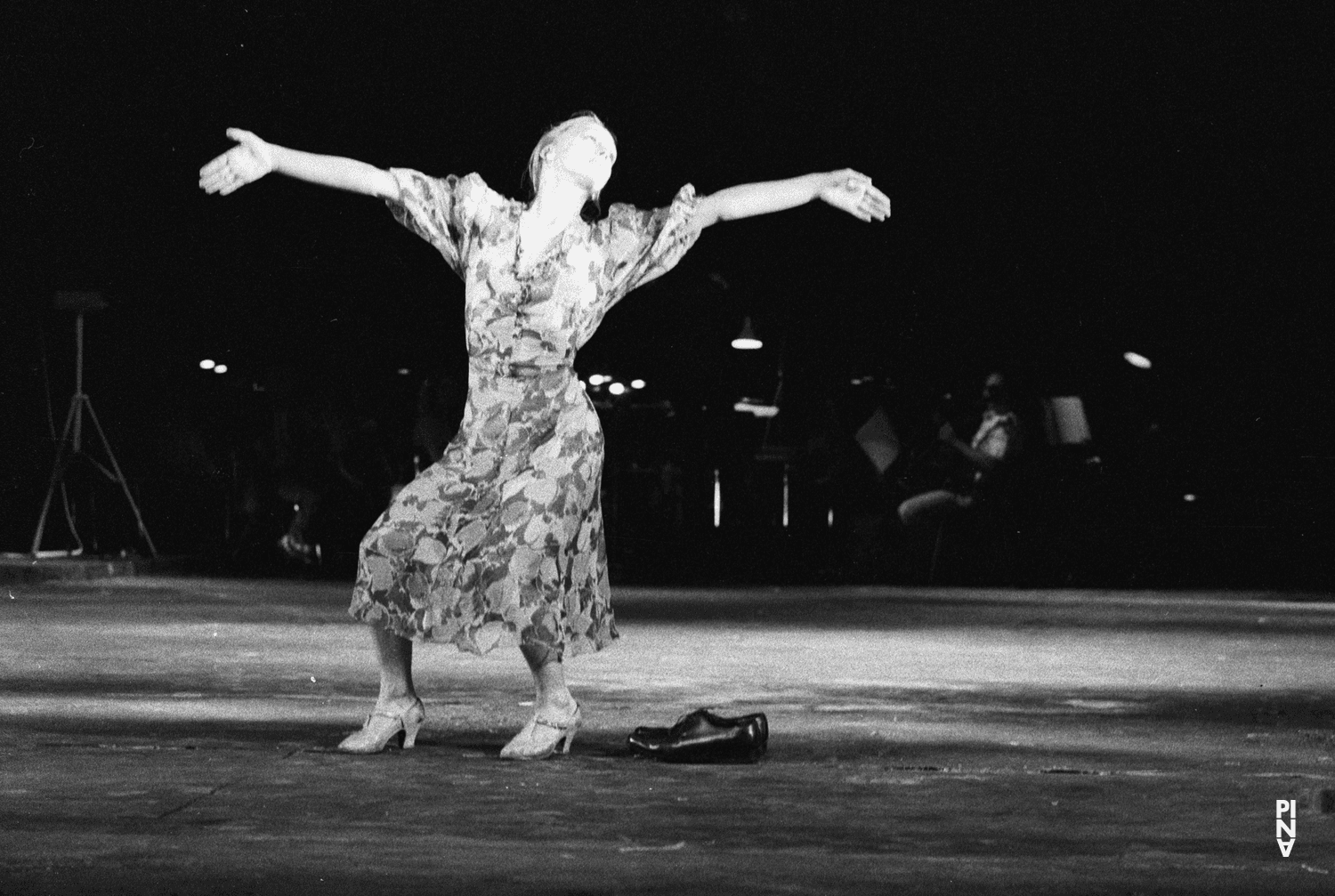 Marlis Alt in “The Seven Deadly Sins” by Pina Bausch