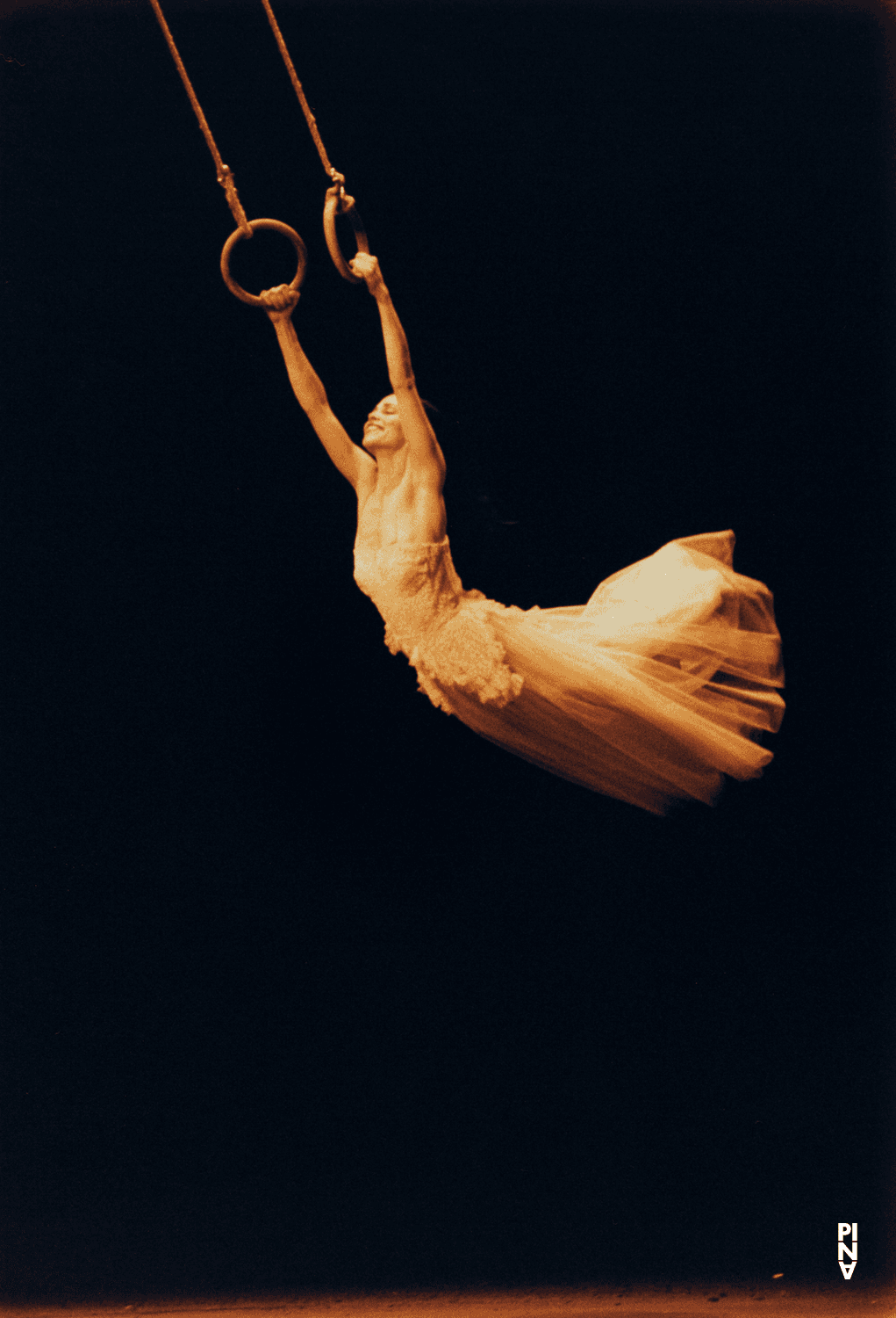 Ruth Amarante in “Viktor” by Pina Bausch