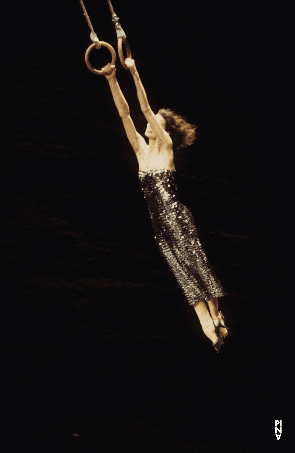 Héléna Pikon in „Viktor“ von Pina Bausch