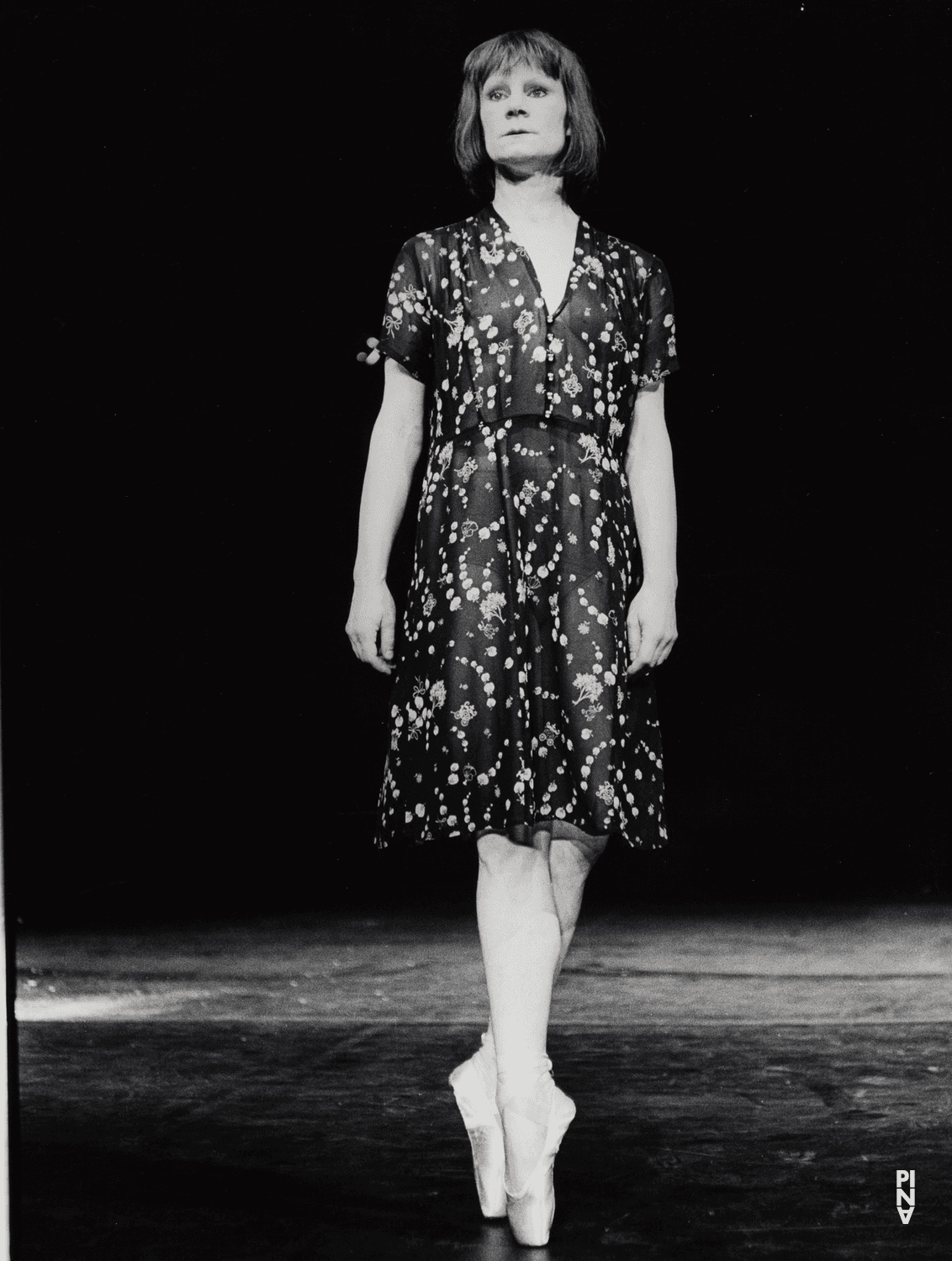 Silvia Kesselheim dans « Viktor » de Pina Bausch