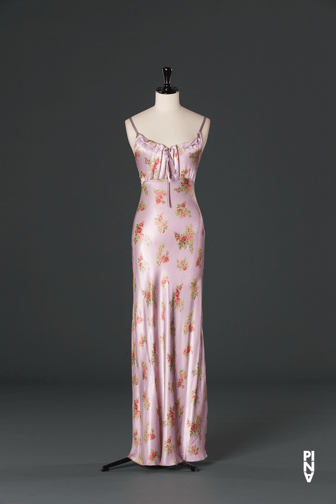 Long dress worn by Nayoung Kim in “Wiesenland” by Pina Bausch