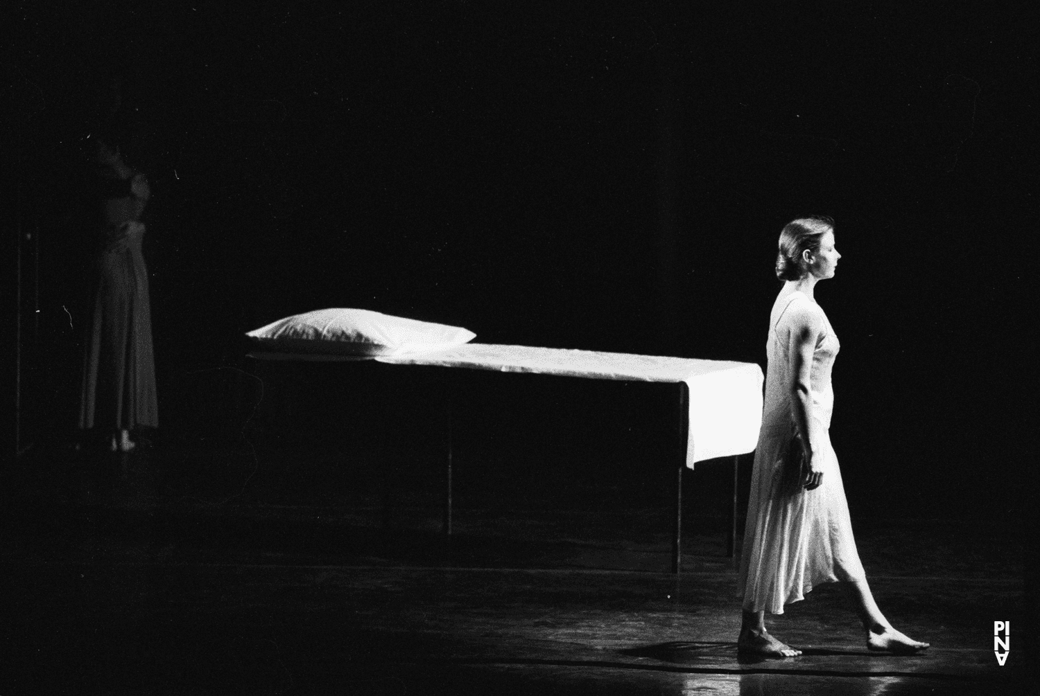 Josephine Ann Endicott dans « Wind von West » de Pina Bausch