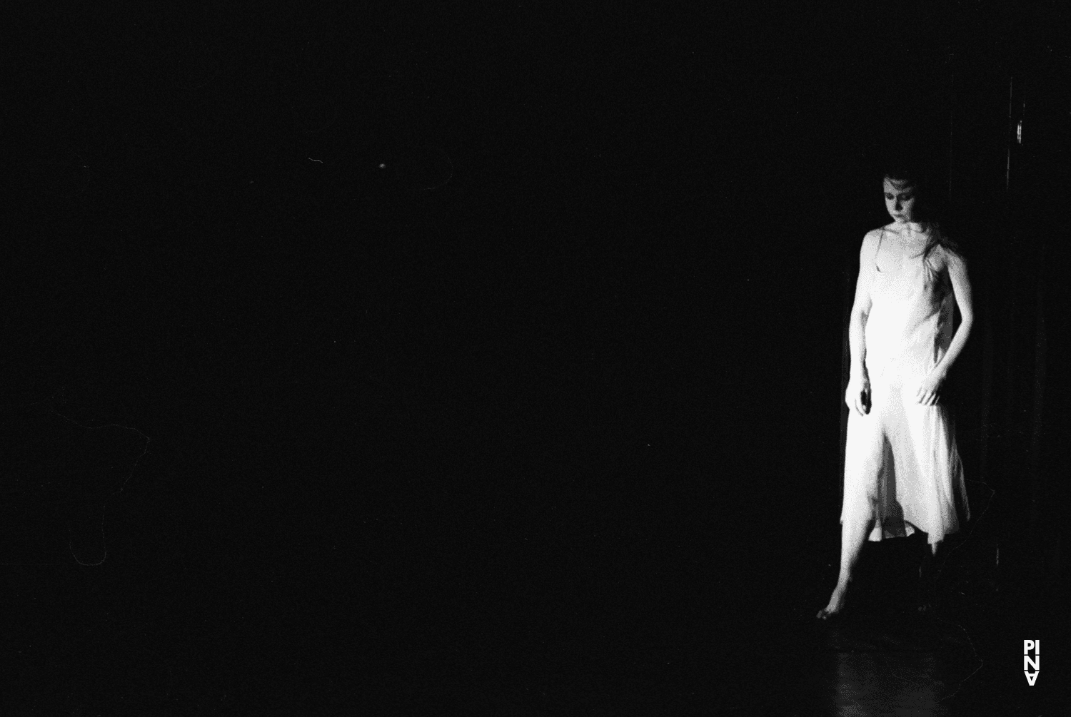 Josephine Ann Endicott in „Wind von West“ von Pina Bausch