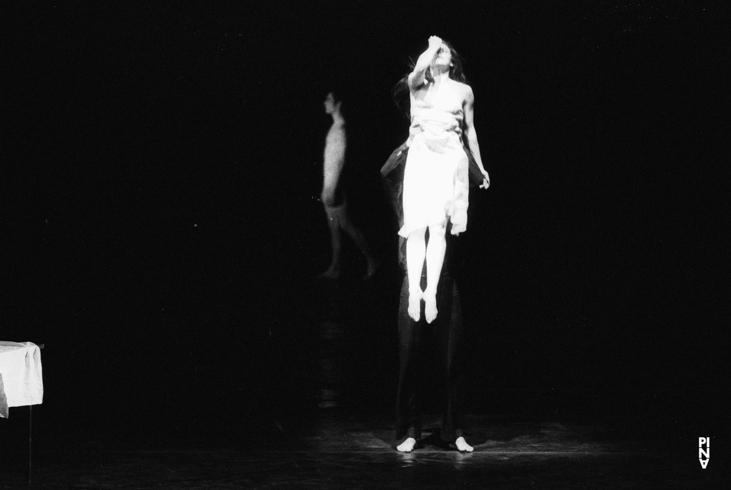 Josephine Ann Endicott dans « Wind von West » de Pina Bausch