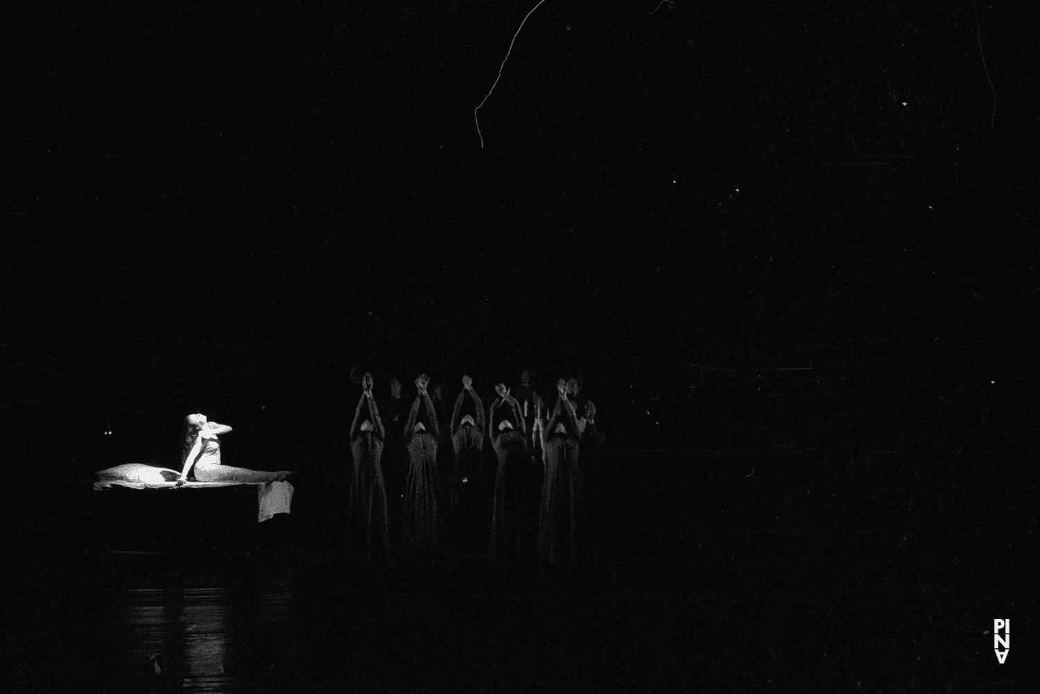 Josephine Ann Endicott in „Wind von West“ von Pina Bausch