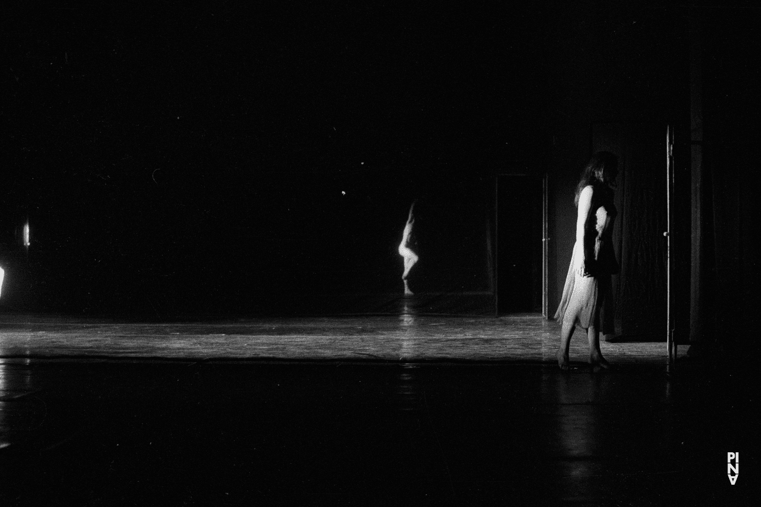 Josephine Ann Endicott in „Wind von West“ von Pina Bausch