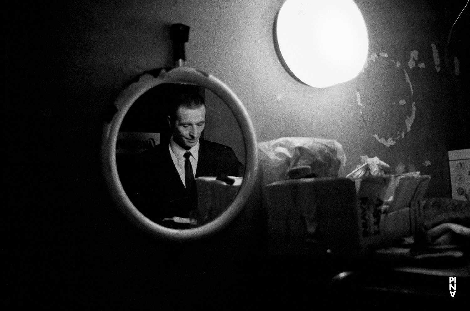 Lutz Förster in „1980 – Ein Stück von Pina Bausch“ von Pina Bausch