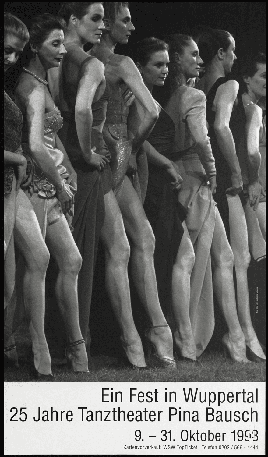Plakat zu "Ein Fest in Wuppertal–25 Jahre Tanztheater Wuppertal", 09.10.1998–31.10.1998