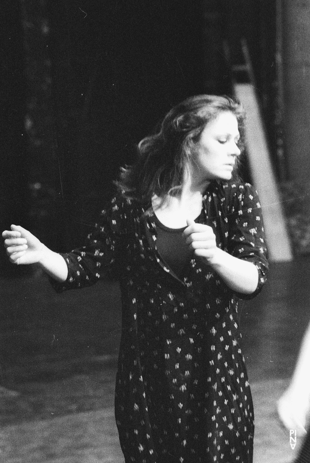 Malou Airaudo in „Adagio – Fünf Lieder von Gustav Mahler“ von Pina Bausch