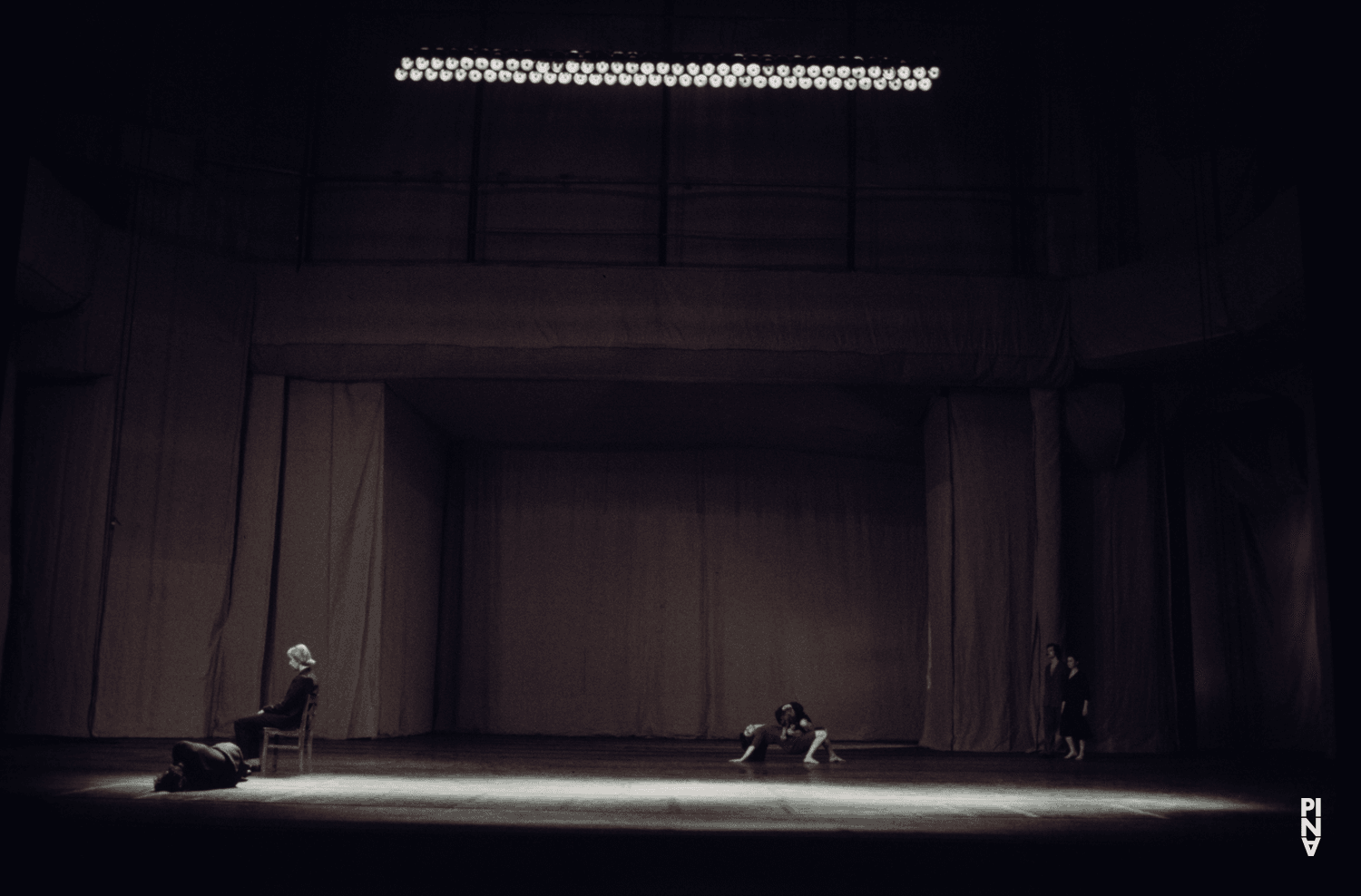 Dominique Mercy and Malou Airaudo in “Adagio – Five Songs by Gustav Mahler” by Pina Bausch