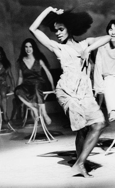 Regina Advento, Rainer Behr and Mélanie Maurin in “Água” by Pina Bausch with Tanztheater Wuppertal at Opernhaus Wuppertal (Germany), May 12, 2001
