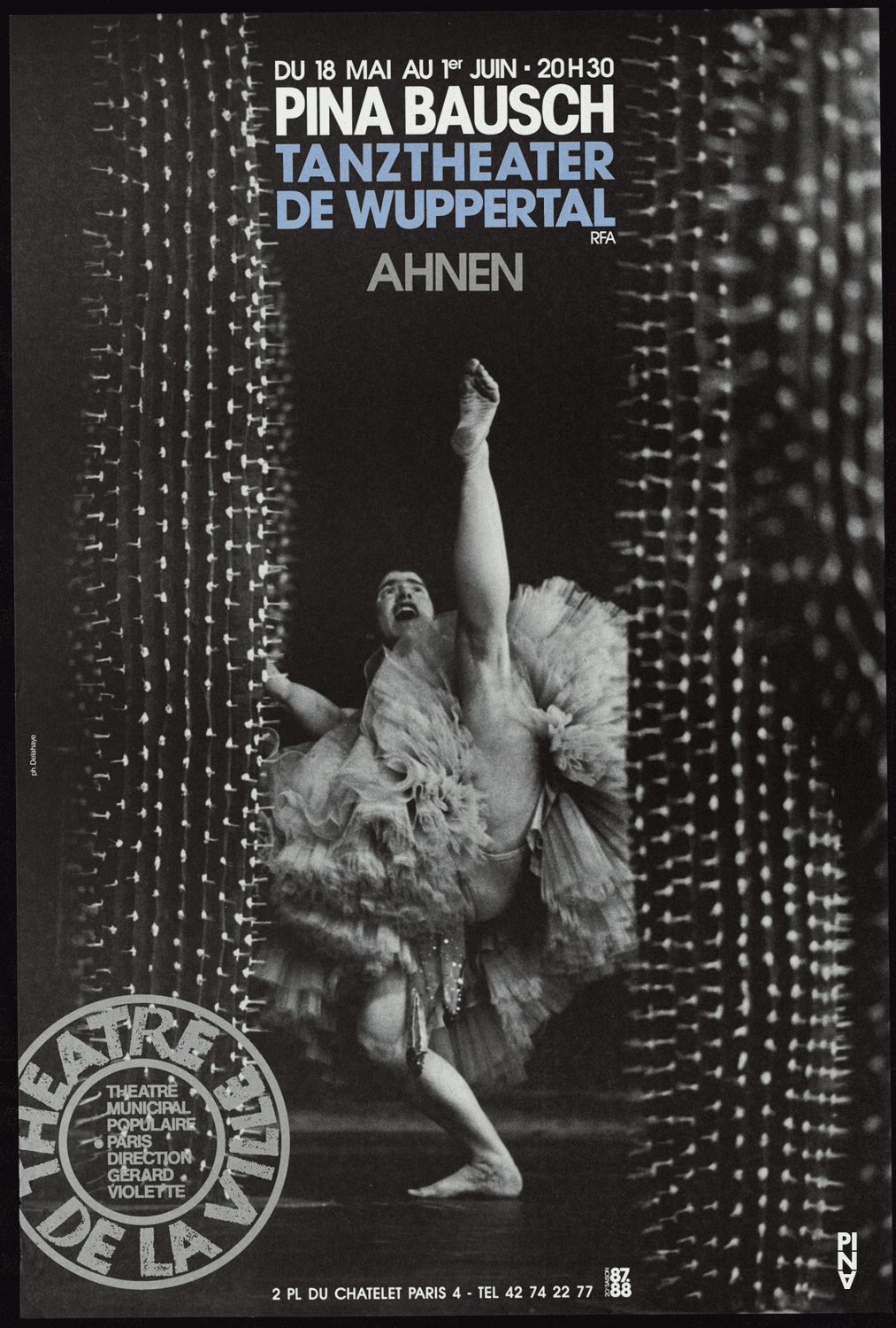 Plakat zu „Ahnen“ von Pina Bausch in Paris, 18.05.1988–01.06.1988