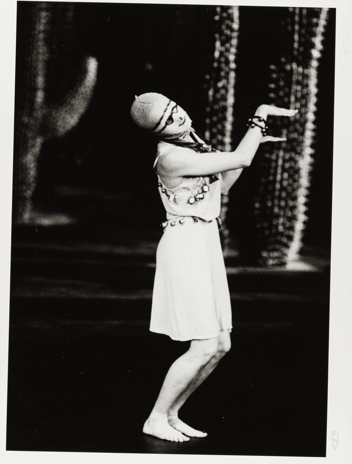 Anne Martin in „Ahnen“ von Pina Bausch