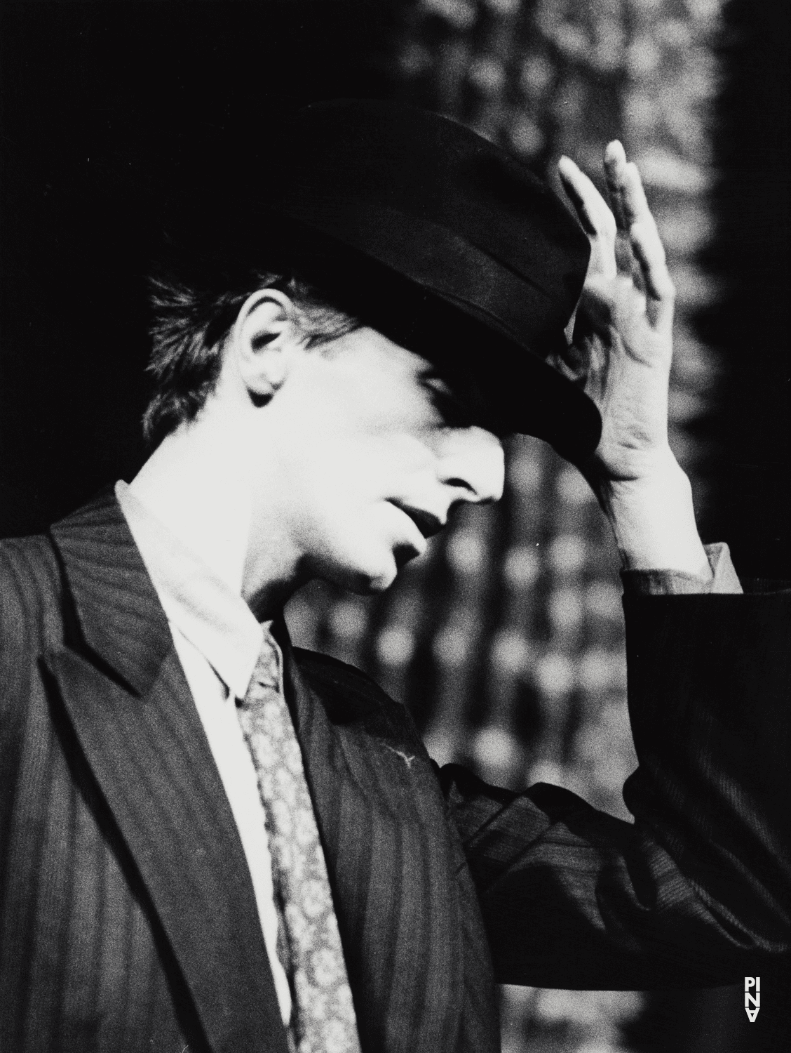 Lutz Förster dans « Ahnen » de Pina Bausch