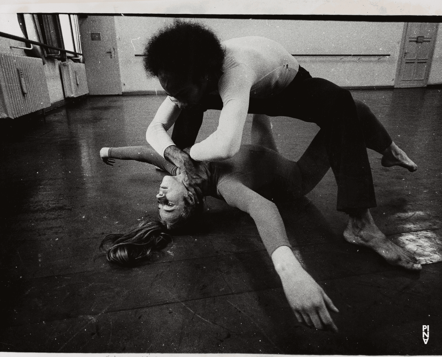 Carlos Orta et Tjitske Broersma dans « Aktionen für Tänzer » de Pina Bausch