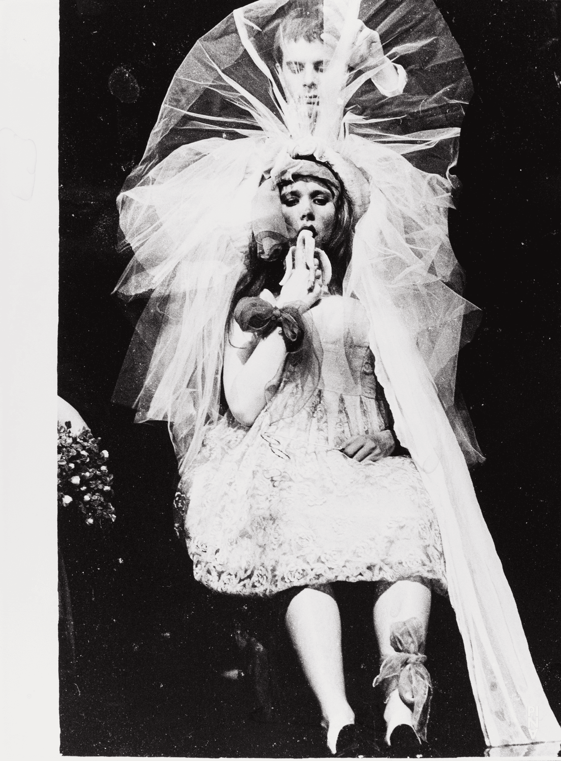 Josephine Ann Endicott and Christian Trouillas in “Arien” by Pina Bausch