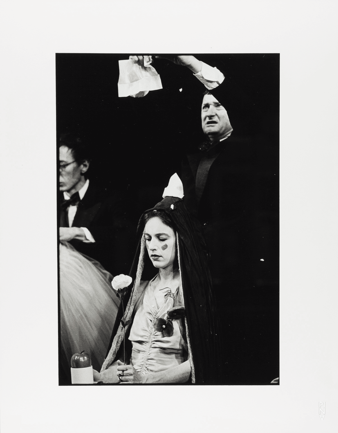 Anne Martin, Jean Laurent Sasportes and Jan Minařík in “Arien” by Pina Bausch