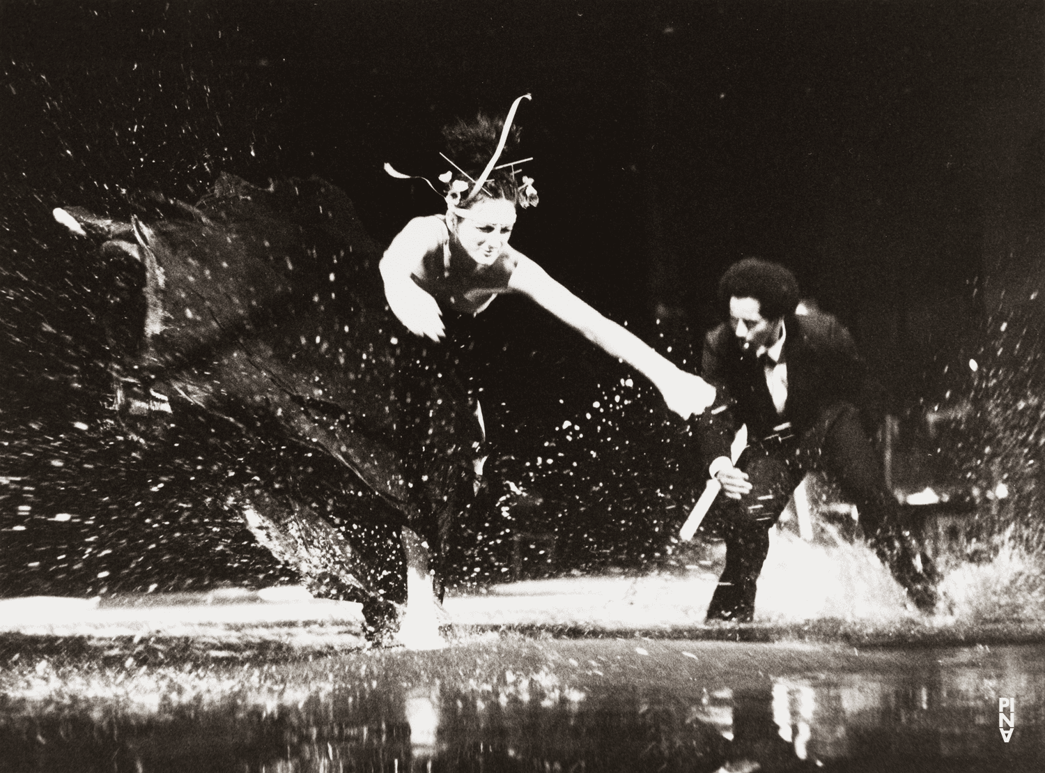 Meryl Tankard et Arnaldo Alvarez dans « Arien » de Pina Bausch