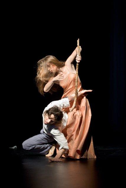 Rainer Behr and Thusnelda Mercy in “Bamboo Blues” by Pina Bausch with Tanztheater Wuppertal at Schauspielhaus Wuppertal (Germany), May 16, 2007
